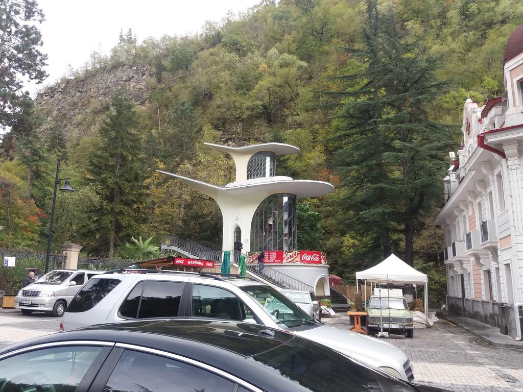 Apartament GIORGI Borjomi Esterno foto