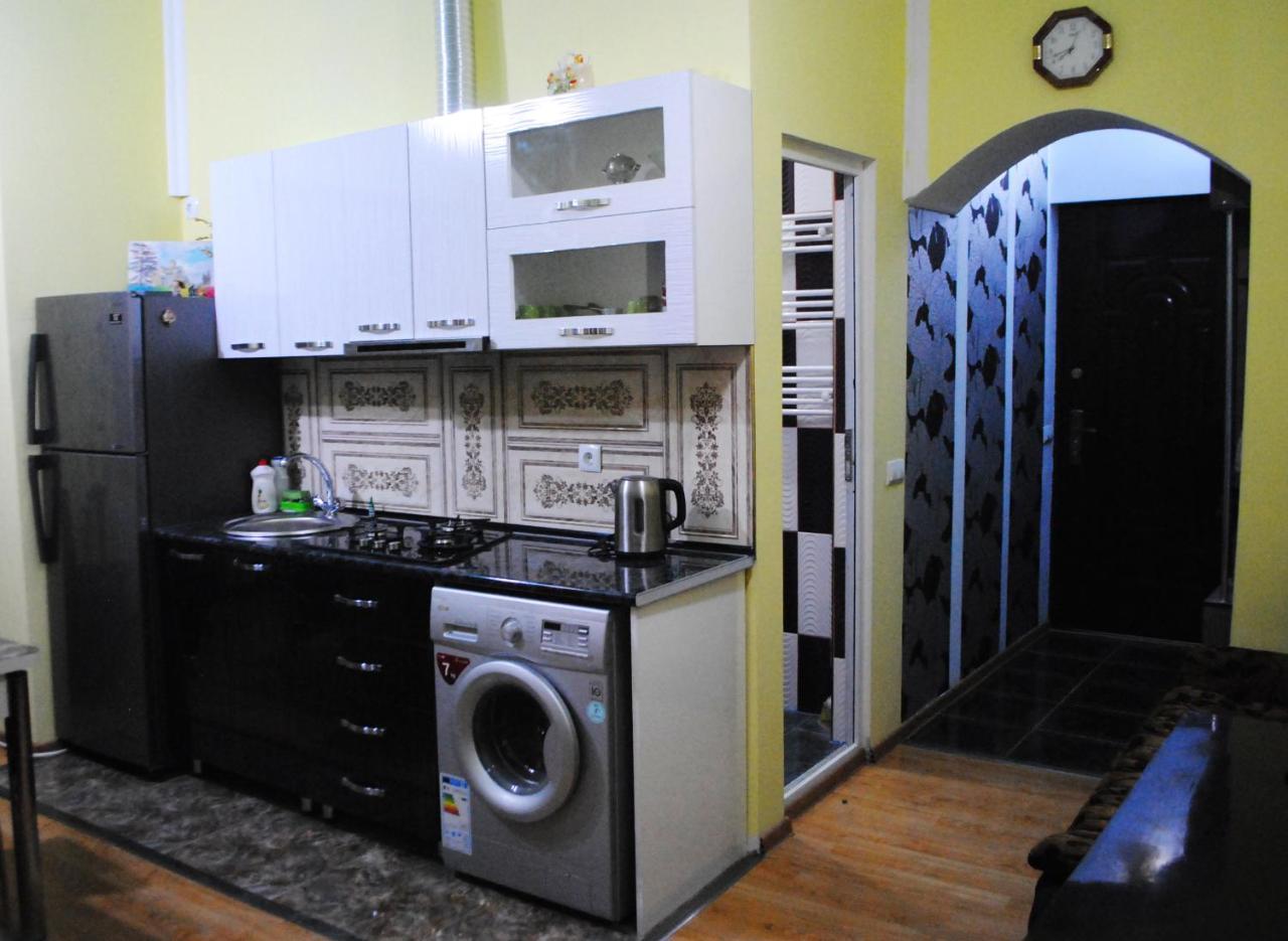 Apartament GIORGI Borjomi Esterno foto