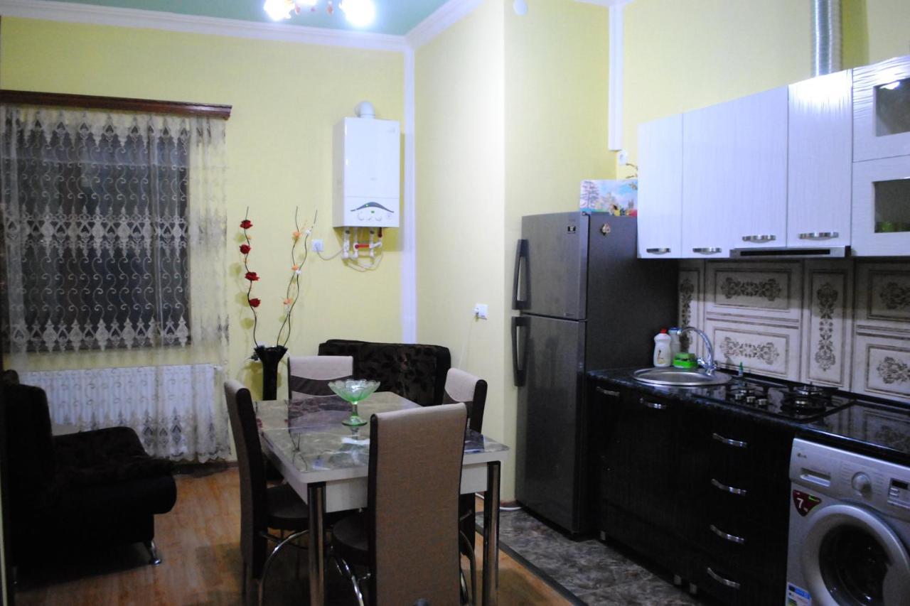 Apartament GIORGI Borjomi Esterno foto